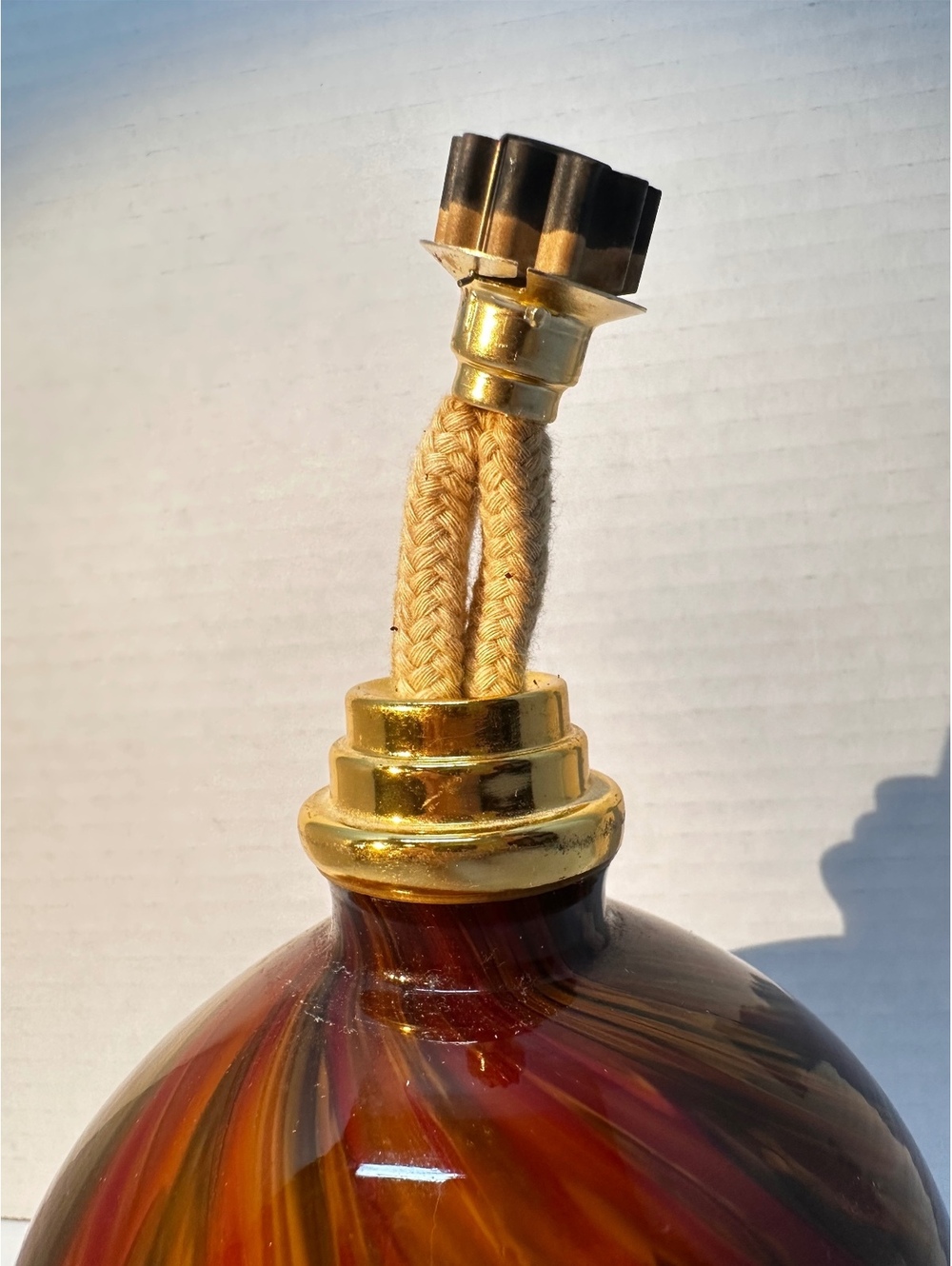 Ashleigh & Burwood Imperial Treasure Large Effusion Fragrance Lamp 6.5" - Picture 4 of 6